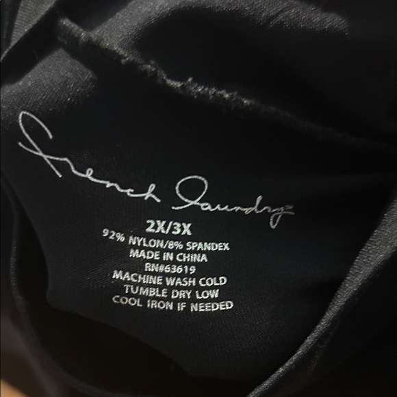 French Laundry Elegant Black Top Set - Picture 3 of 8